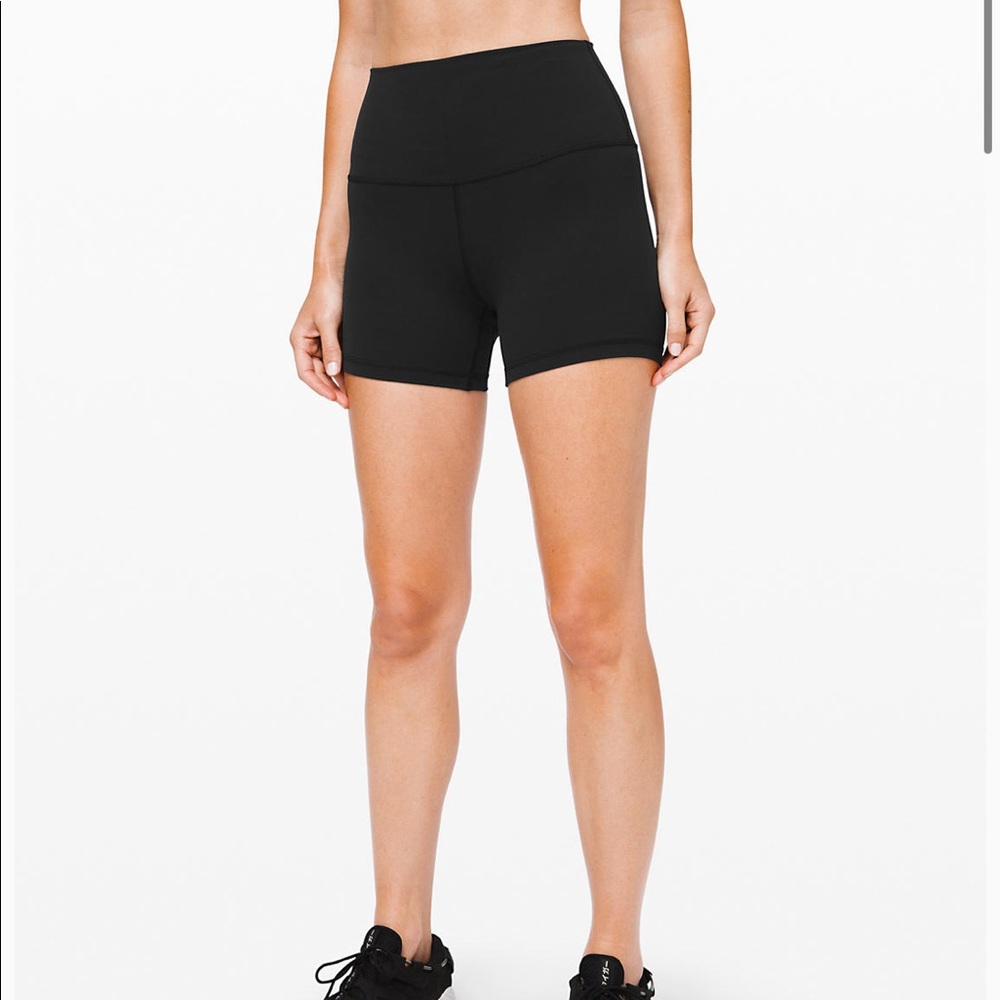 ISO Lululemon Align Shorts 4” Size 4 or 6